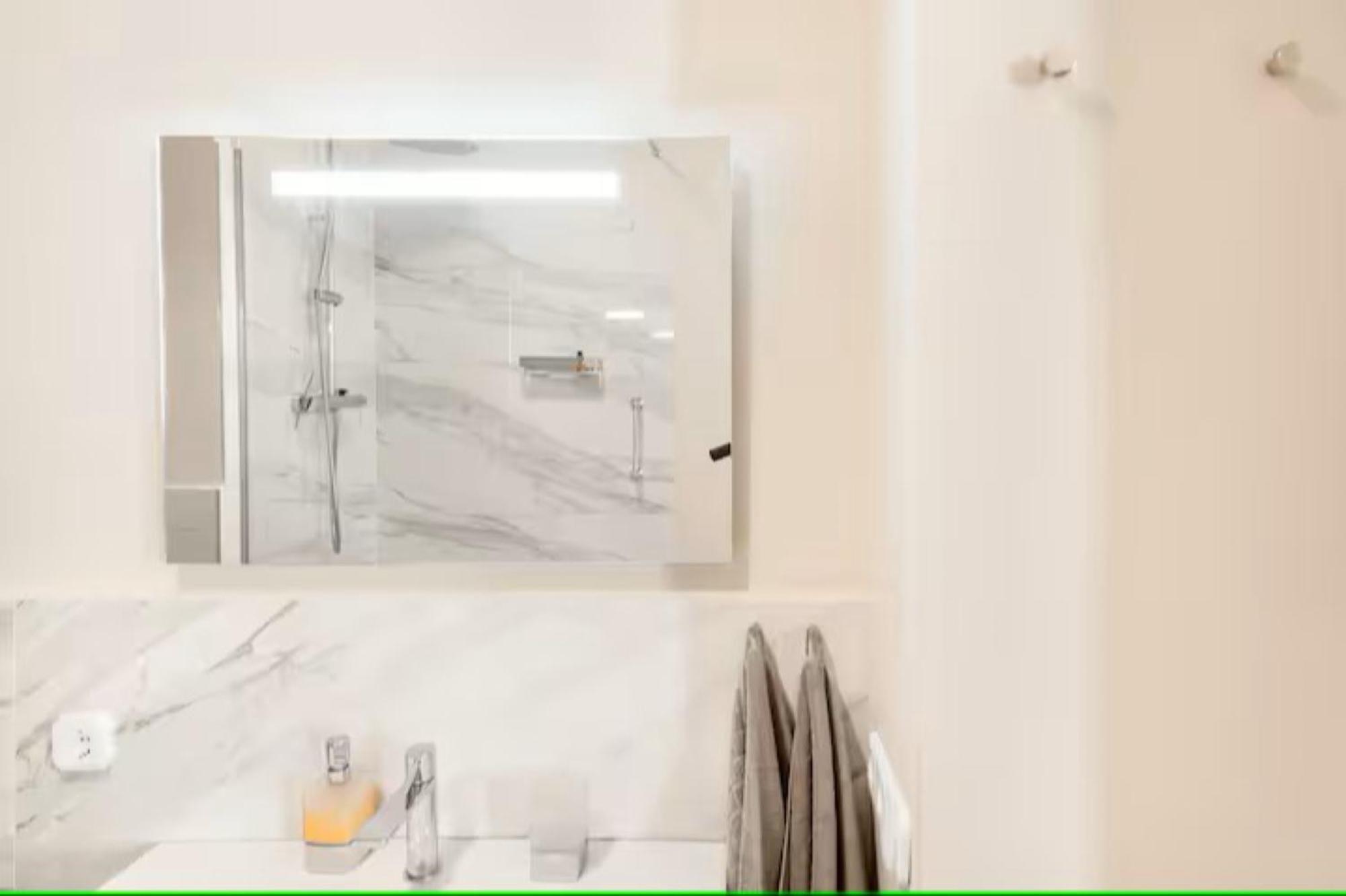 Grand Andrassy Boulevard Apartment